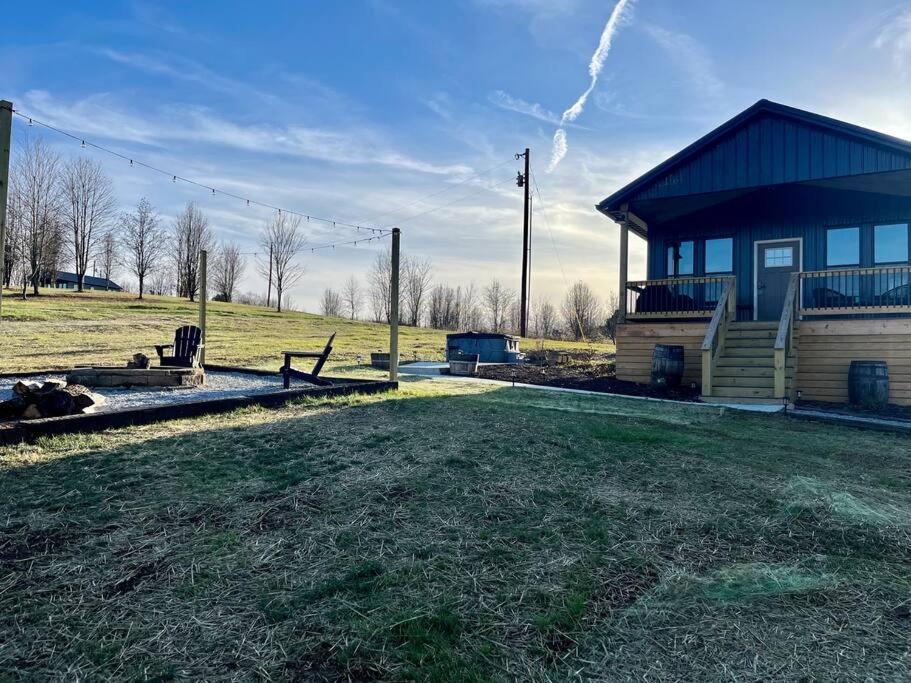 Bourbon Barrel Cottages #1 Of 5 On Kentucky Trail Lawrenceburg Eksteriør bilde
