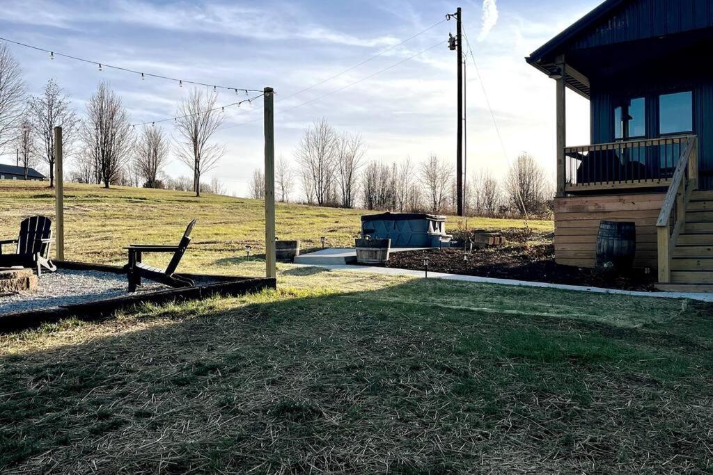 Bourbon Barrel Cottages #1 Of 5 On Kentucky Trail Lawrenceburg Eksteriør bilde